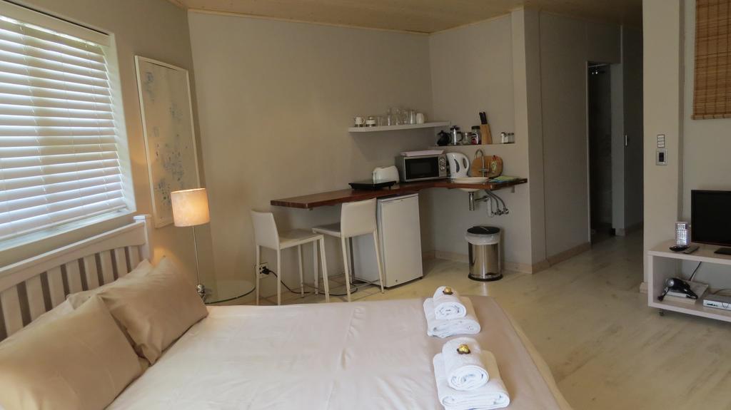 Kasa Nama Hotel Edgemead Cameră foto